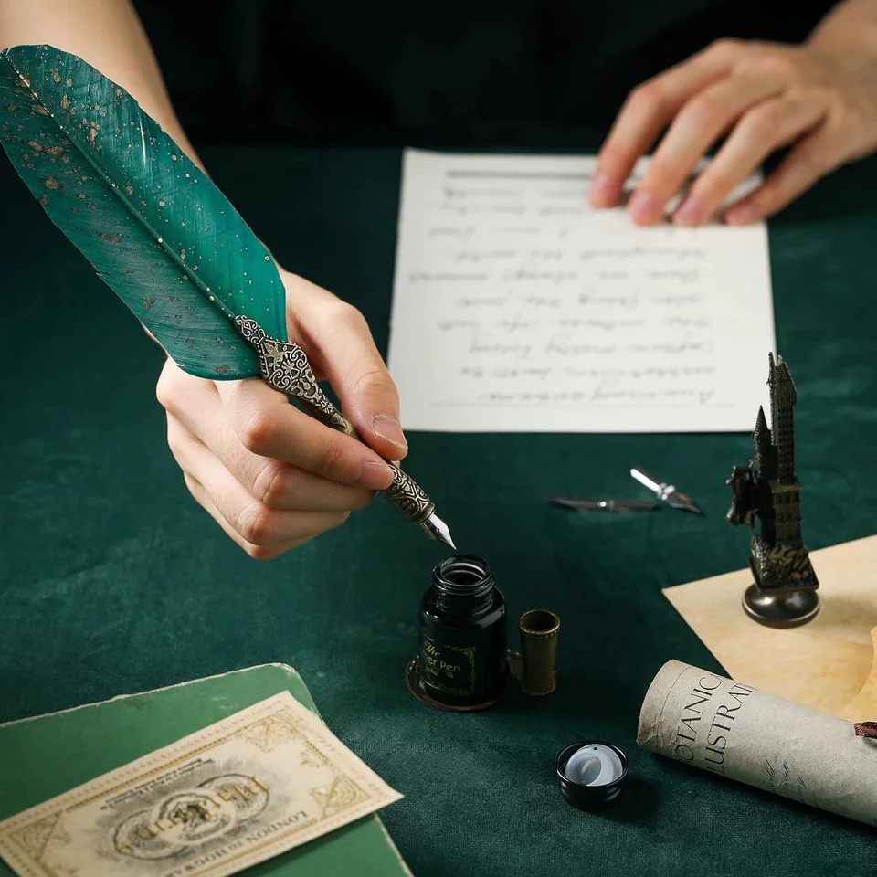 Calligraphy Pen Set - Premium vintage quill pen set, suitable