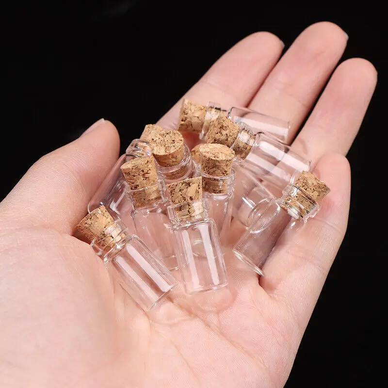 Small Glass Bottles with Cork  – обзор и цена Art Craft Letter A