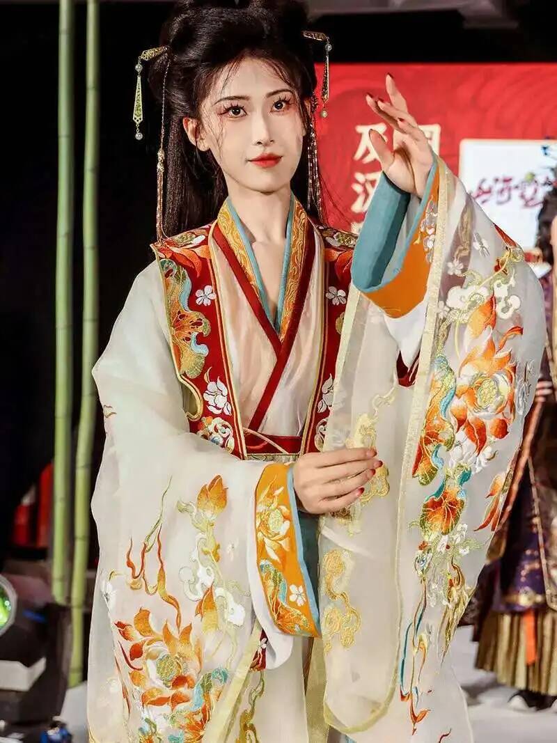Ming Dynasty Hanfu Embroidery  – обзор и цена Art Craft Market